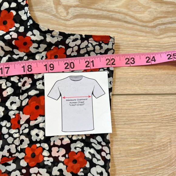🌸 Sheer Floral Sleeveless Top  Black white and red- Banana Republic 🌸 size (L) - Picture 6 of 8